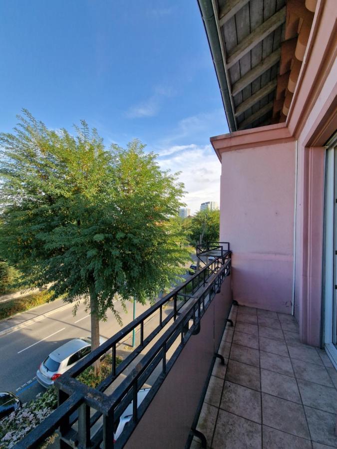 Nice Room 4 Minutes From Basel Shared Apartment Saint-Louis  Exteriér fotografie